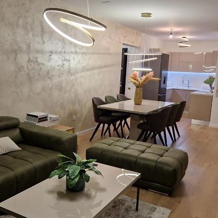 Capsula Luxury Apartment Umag Extérieur photo