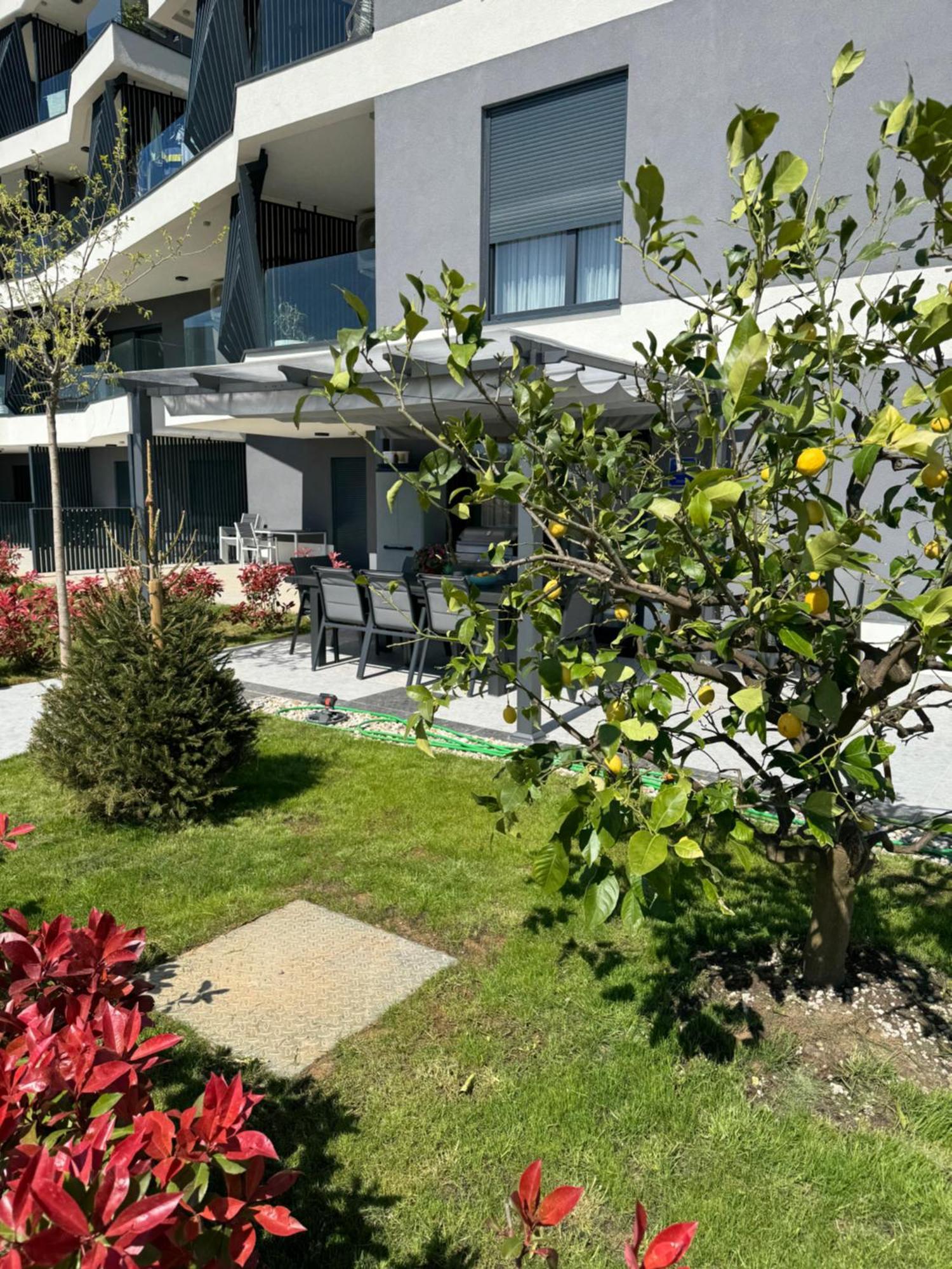 Capsula Luxury Apartment Umag Extérieur photo