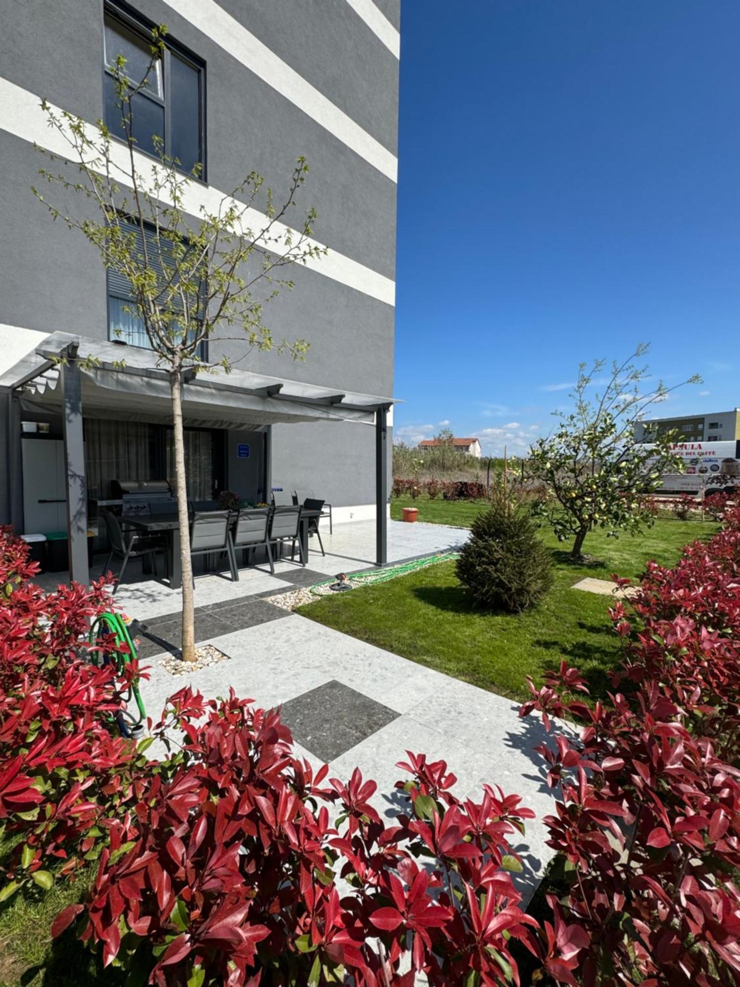 Capsula Luxury Apartment Umag Extérieur photo